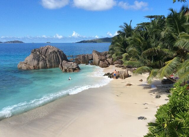 TREKKING alle Seychelles –